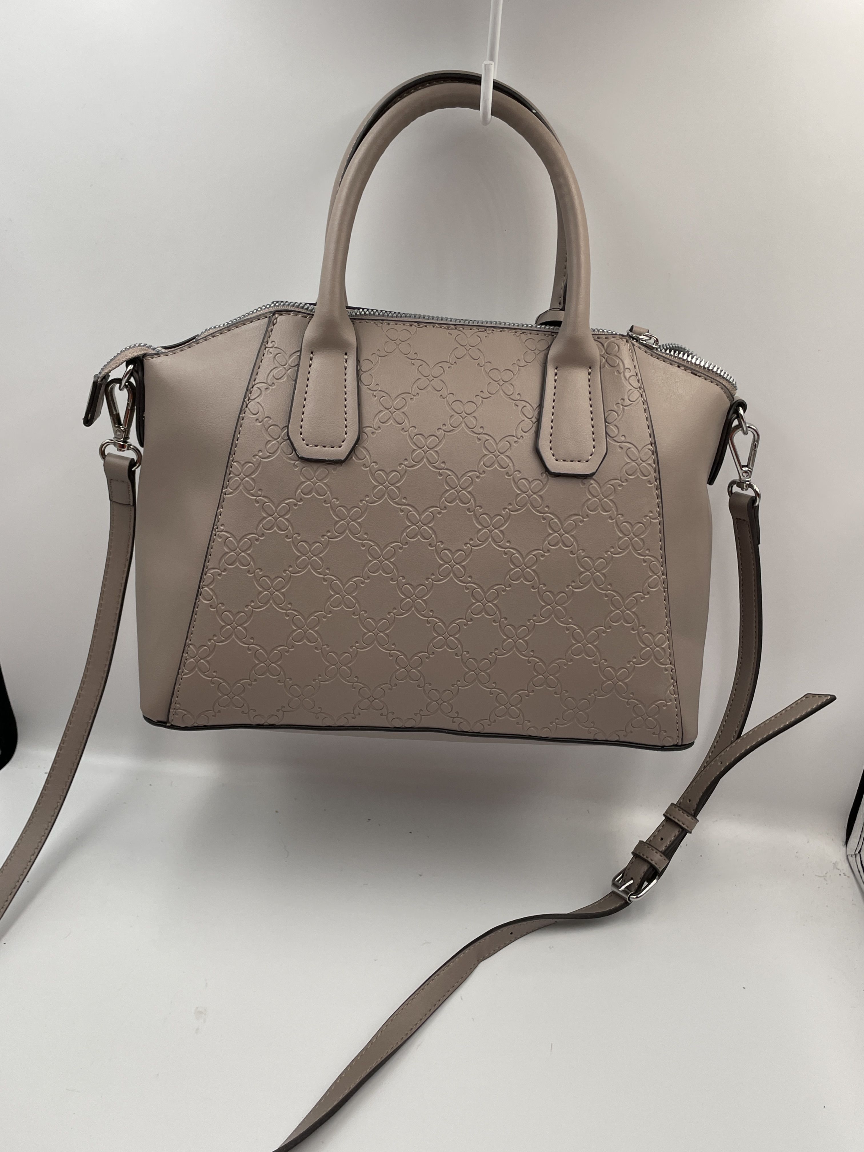 Buy Toteteca Beige Textured Medium Satchel Handbag Online At Best Price @  Tata CLiQ